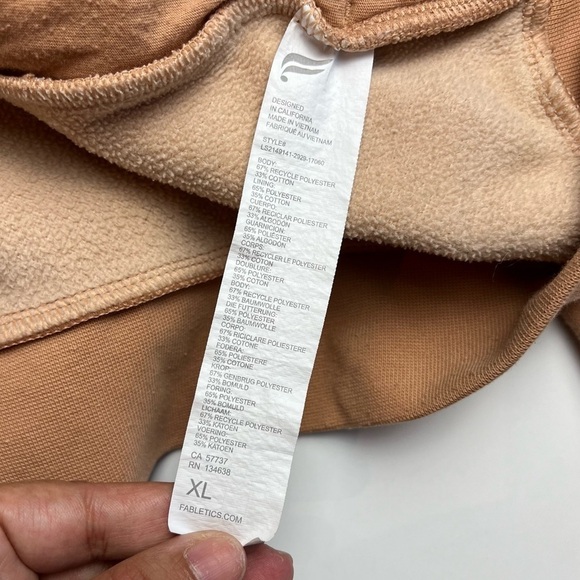 Fabletics, Eco Go-To Pocket Hoodie Size XL - Picture 5 of 5